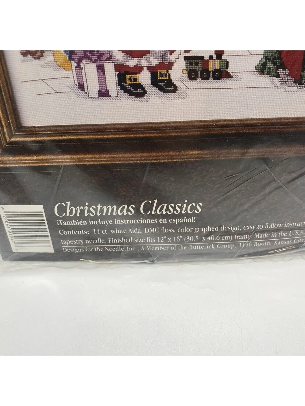 Butterick Counted Cross Stitch “Christmas Classics “ New